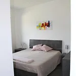 La Casa Di Sassolino 카사르자리구레